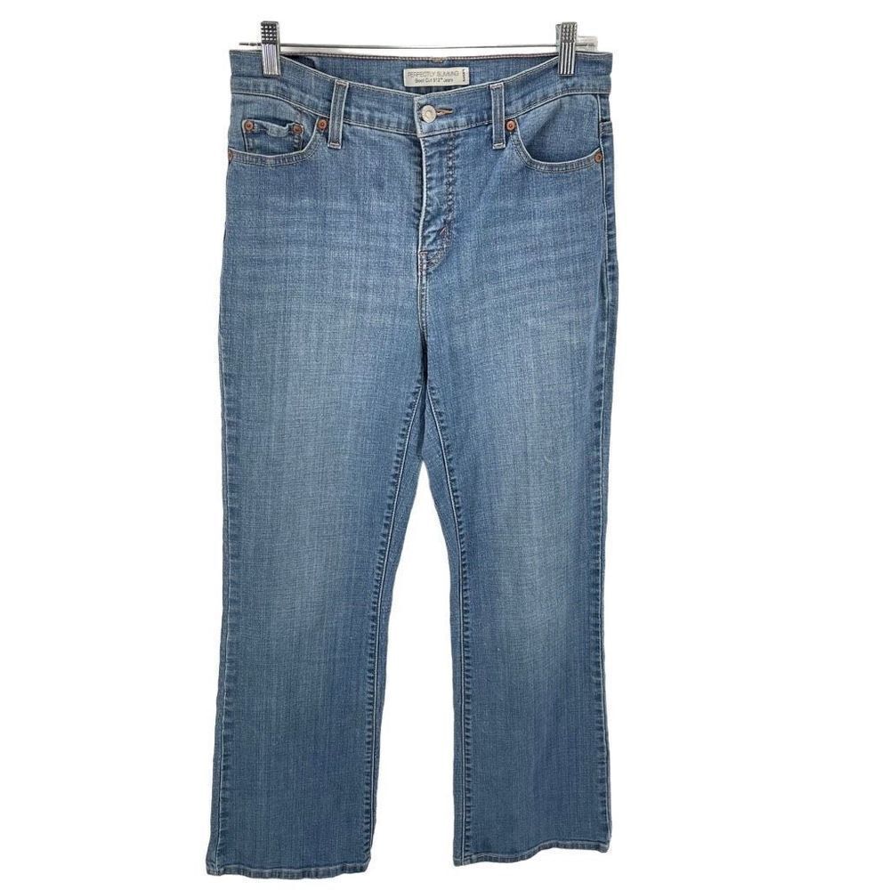 Levi's Womens Bootcut 512 Jeans Perfectly Slimming Medium Wash Size 10 Medium